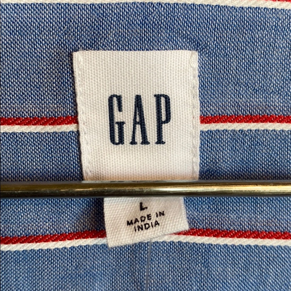 GAP blouse - Picture 2 of 5
